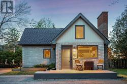 1418 STITTSVILLE MAIN STREET Ottawa, ON K2S 1B8