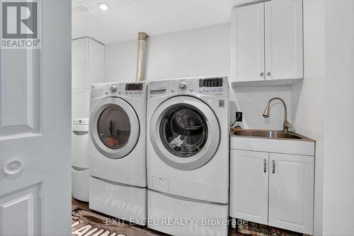 58 Fireside Crescent, Ottawa, ON - Indoor Photo Showing Laundry Room