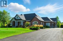 41 SHAKESPEARE Road  Dundas, ON L9H 7R5