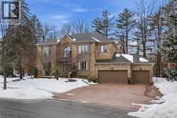 1121 FORESTVALE Drive  Burlington, ON L7P 4W3