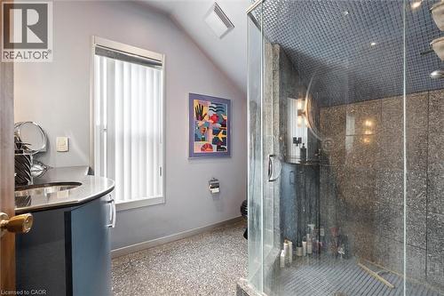 64 Francis Street N, Kitchener, ON - Indoor