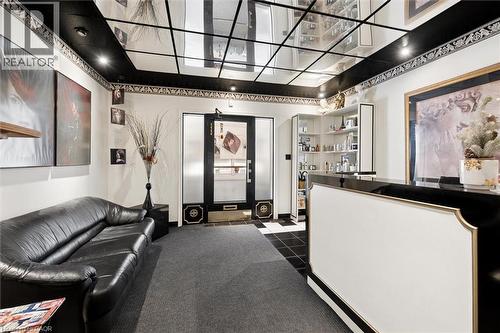 64 Francis Street N, Kitchener, ON - Indoor Photo Showing Other Room