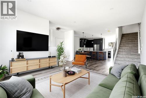 3917 Qu'Appelle Drive, Regina, SK - Indoor Photo Showing Living Room