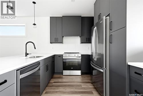 3917 Qu'Appelle Drive, Regina, SK - Indoor Photo Showing Kitchen With Upgraded Kitchen
