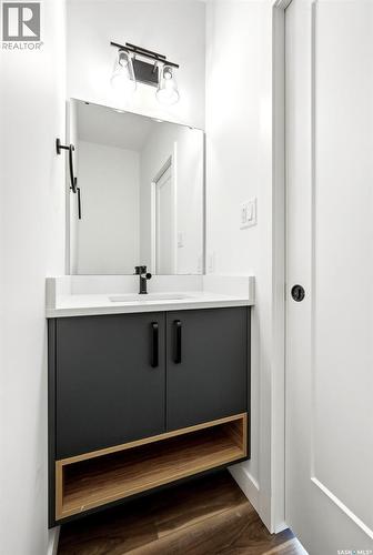 3917 Qu'Appelle Drive, Regina, SK - Indoor Photo Showing Bathroom