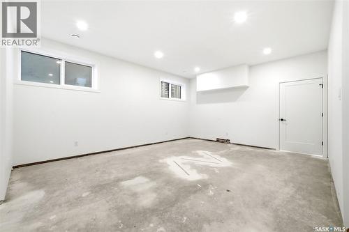 3917 Qu'Appelle Drive, Regina, SK - Indoor