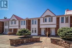 66 - 1 PLACE D'ARMES Kingston (East Of Sir John A. Blvd), ON K7K 6S4