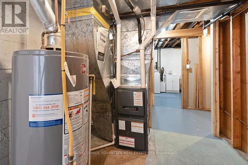 10 Robert Road, Perth, ON - Indoor Photo Showing Basement