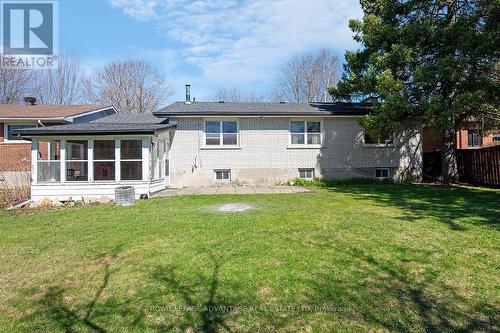 10 Robert Road, Perth, ON - Outdoor
