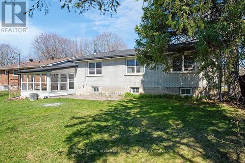 10 Robert Road, Perth, ON - Outdoor