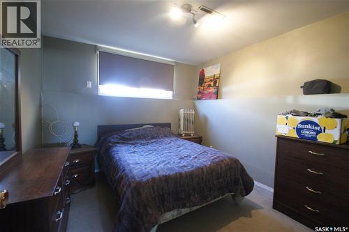 1637 Edward Avenue, Saskatoon, SK - Indoor Photo Showing Bedroom