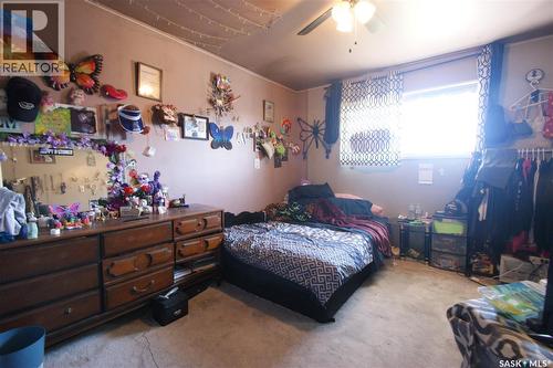 1637 Edward Avenue, Saskatoon, SK - Indoor Photo Showing Bedroom