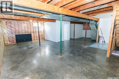430 Columbia Avenue, Kerrobert, SK - Indoor Photo Showing Basement