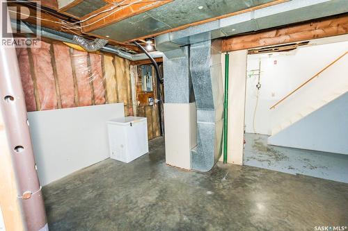 430 Columbia Avenue, Kerrobert, SK - Indoor Photo Showing Basement