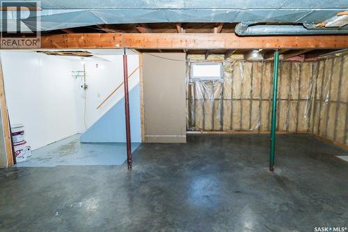 430 Columbia Avenue, Kerrobert, SK - Indoor Photo Showing Basement