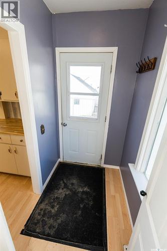 430 Columbia Avenue, Kerrobert, SK - Indoor Photo Showing Other Room