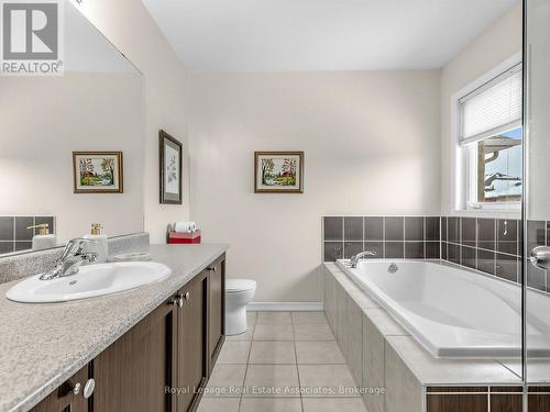 1529 Winville Road, Pickering, ON - Indoor Photo Showing Bathroom