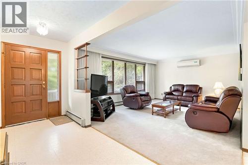 4620 Sideroad 20 N Road, Puslinch, ON - Indoor