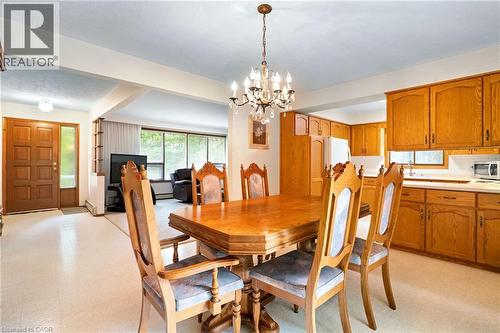 4620 Sideroad 20 N Road, Puslinch, ON - Indoor Photo Showing Dining Room
