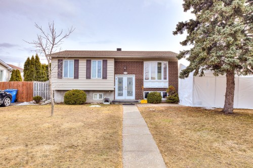 3775 Rue Sullivan  Longueuil (Saint-Hubert), QC J3Y 6L8