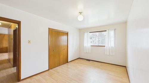 513 Hurry Avenue, Cranbrook, BC - Indoor Photo Showing Other Room