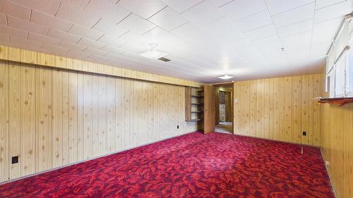 513 Hurry Avenue, Cranbrook, BC - Indoor Photo Showing Other Room