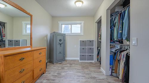 359 Banks Street, Kimberley, BC - Indoor Photo Showing Other Room