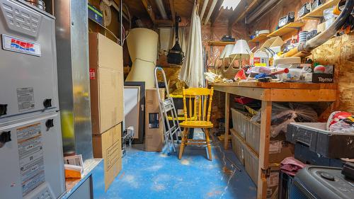 359 Banks Street, Kimberley, BC - Indoor Photo Showing Basement