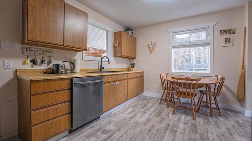 359 Banks Street, Kimberley, BC - Indoor Photo Showing Other Room