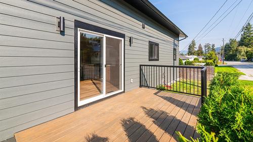 9-405 Canyon Street, Creston, BC - Outdoor With Deck Patio Veranda With Exterior