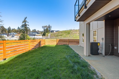 3334 Woodrush Dr, Duncan, BC 