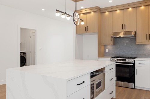 3334 Woodrush Dr, Duncan, BC 