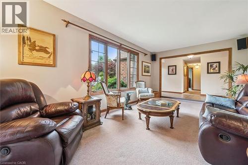 5792 8Th Line E, Ariss, ON - Indoor Photo Showing Living Room