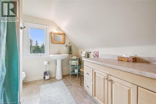 5792 8Th Line E, Ariss, ON - Indoor Photo Showing Bathroom