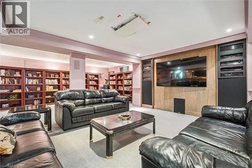 5792 8Th Line E, Ariss, ON - Indoor Photo Showing Living Room