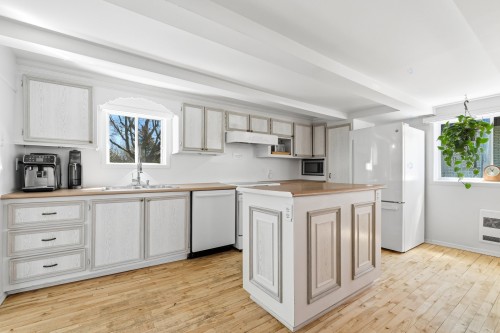 Cuisine - 668 Ch. De St-Robert, Saint-Robert, QC - Indoor Photo Showing Kitchen With Double Sink