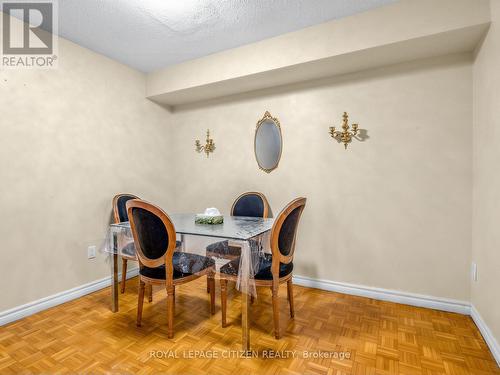 148 Milestone Crescent, Aurora, ON - Indoor Photo Showing Other Room