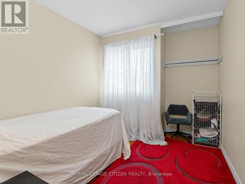 148 Milestone Crescent, Aurora, ON - Indoor Photo Showing Bedroom
