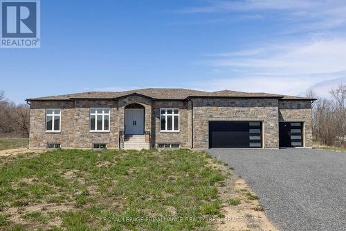 138 HINEMAN STREET  Kingston (City North Of 401), ON K7L 0G2