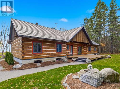 160 14 Concession W, Tiny, ON - Outdoor With Deck Patio Veranda