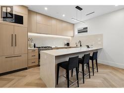 2 3639 E 46TH AVENUE  Vancouver, BC V5S 1B7