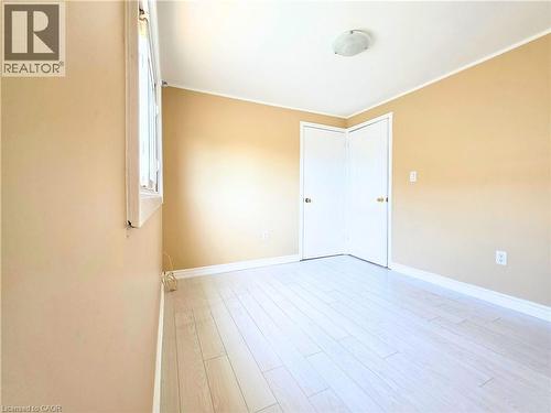 214 Fairfield Avenue, Hamilton, ON - Indoor Photo Showing Other Room