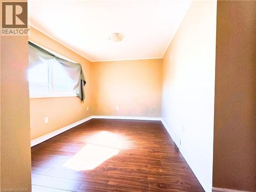 214 Fairfield Avenue, Hamilton, ON - Indoor Photo Showing Other Room