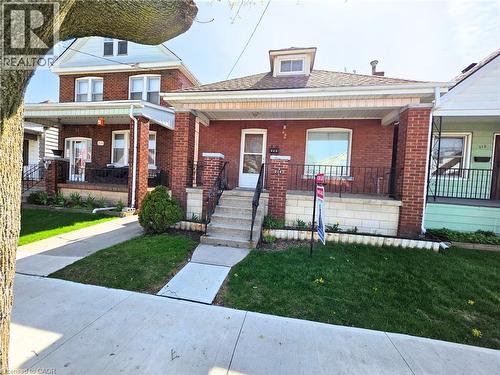 214 Fairfield Avenue, Hamilton, ON - Outdoor With Deck Patio Veranda With Facade