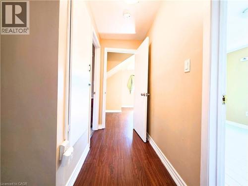 214 Fairfield Avenue, Hamilton, ON - Indoor Photo Showing Other Room