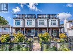 5063 EARLES STREET  Vancouver, BC V5R 3R8
