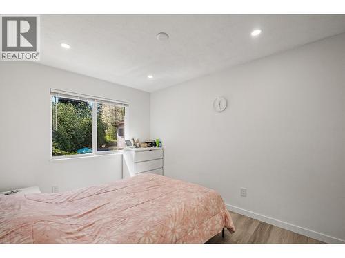 1344 Prairie Avenue, Port Coquitlam, BC - Indoor Photo Showing Bedroom