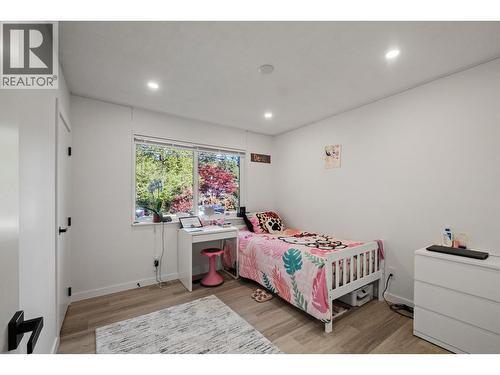1344 Prairie Avenue, Port Coquitlam, BC - Indoor Photo Showing Bedroom
