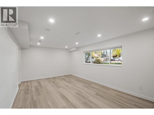 1344 Prairie Avenue, Port Coquitlam, BC - Indoor Photo Showing Other Room