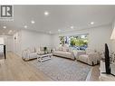 1344 Prairie Avenue, Port Coquitlam, BC  - Indoor Photo Showing Living Room 